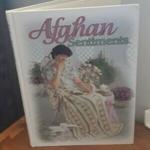 ANNIE'S Attic Hardcover book Afghan Sentiments Crochet lace patterns holiday